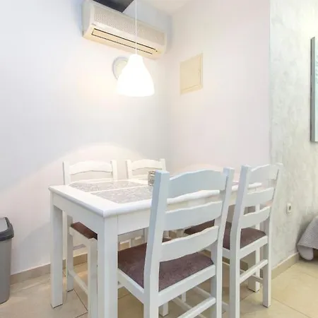Casa Piccola Apartment *