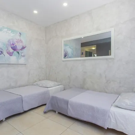 Casa Piccola Brodarica (Sibenik-Knin)